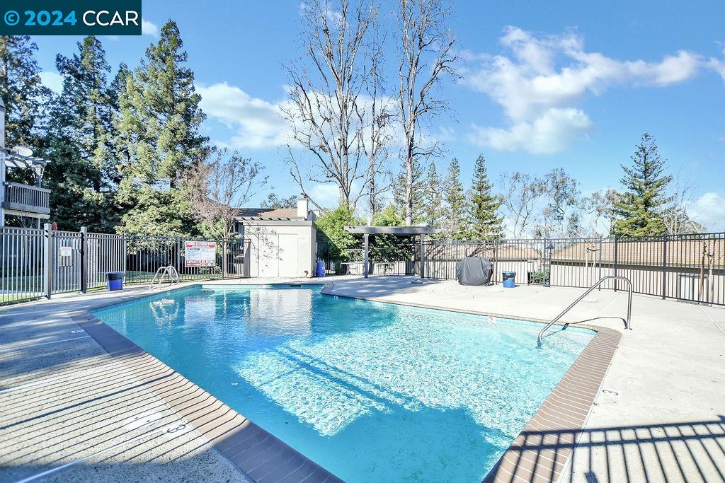 1355 Hull Lane