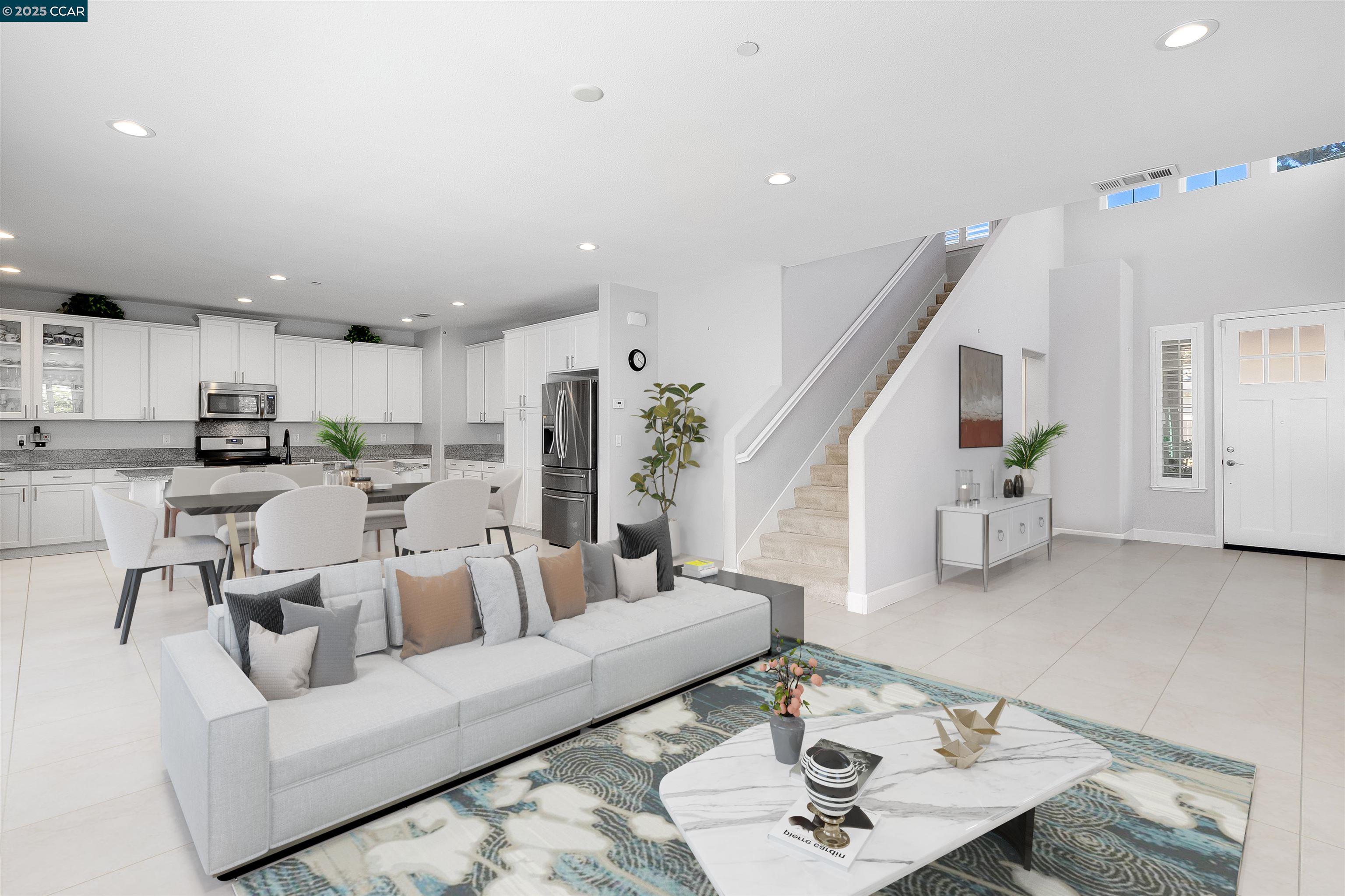 1156 Palm Ave