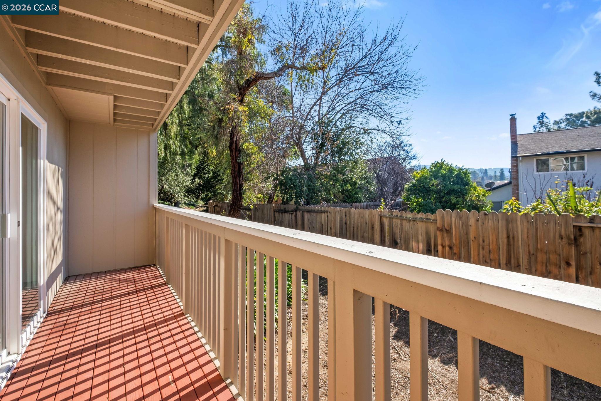 1331 Waterfall Way