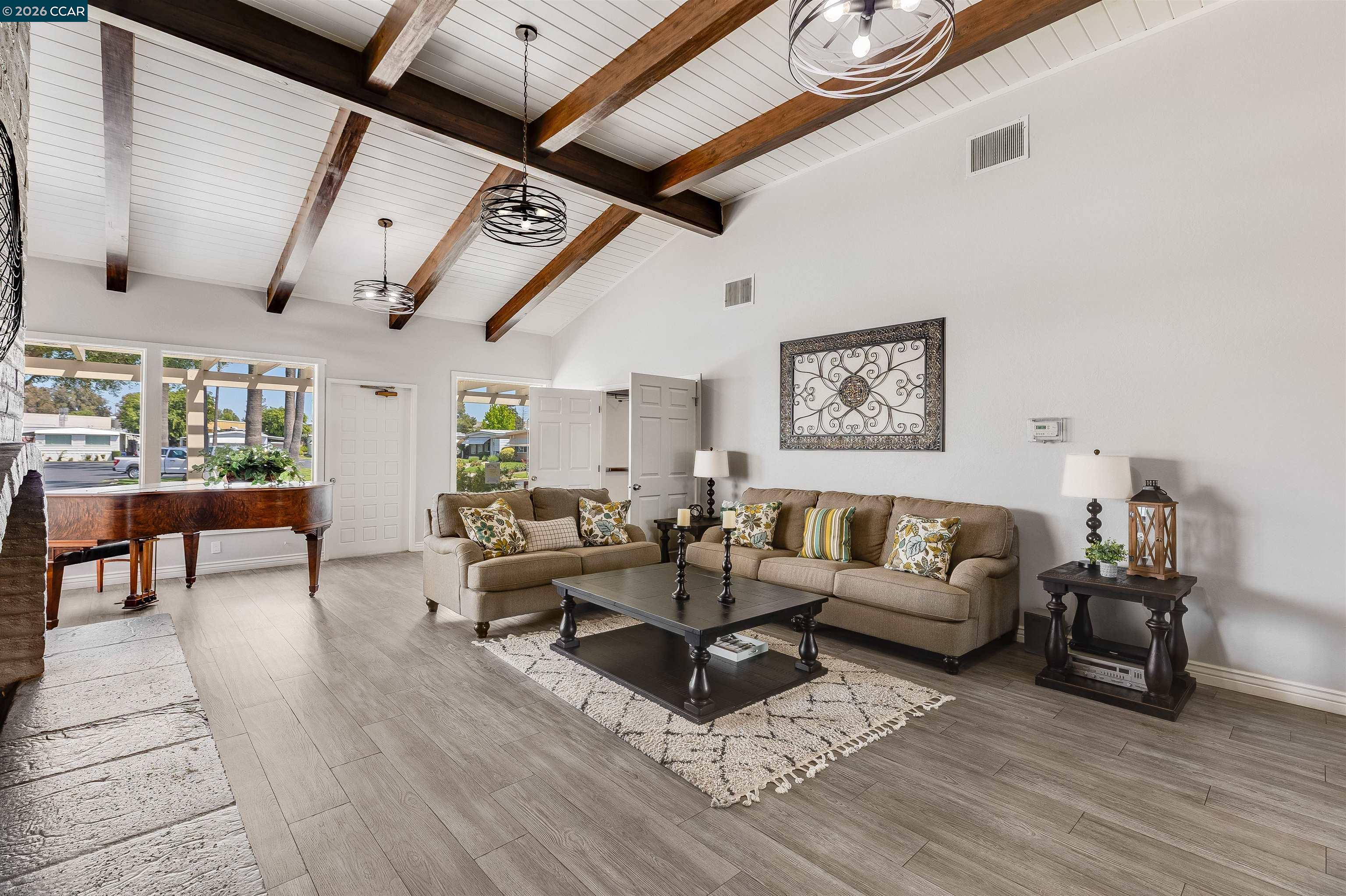 2368 Dalis Drive