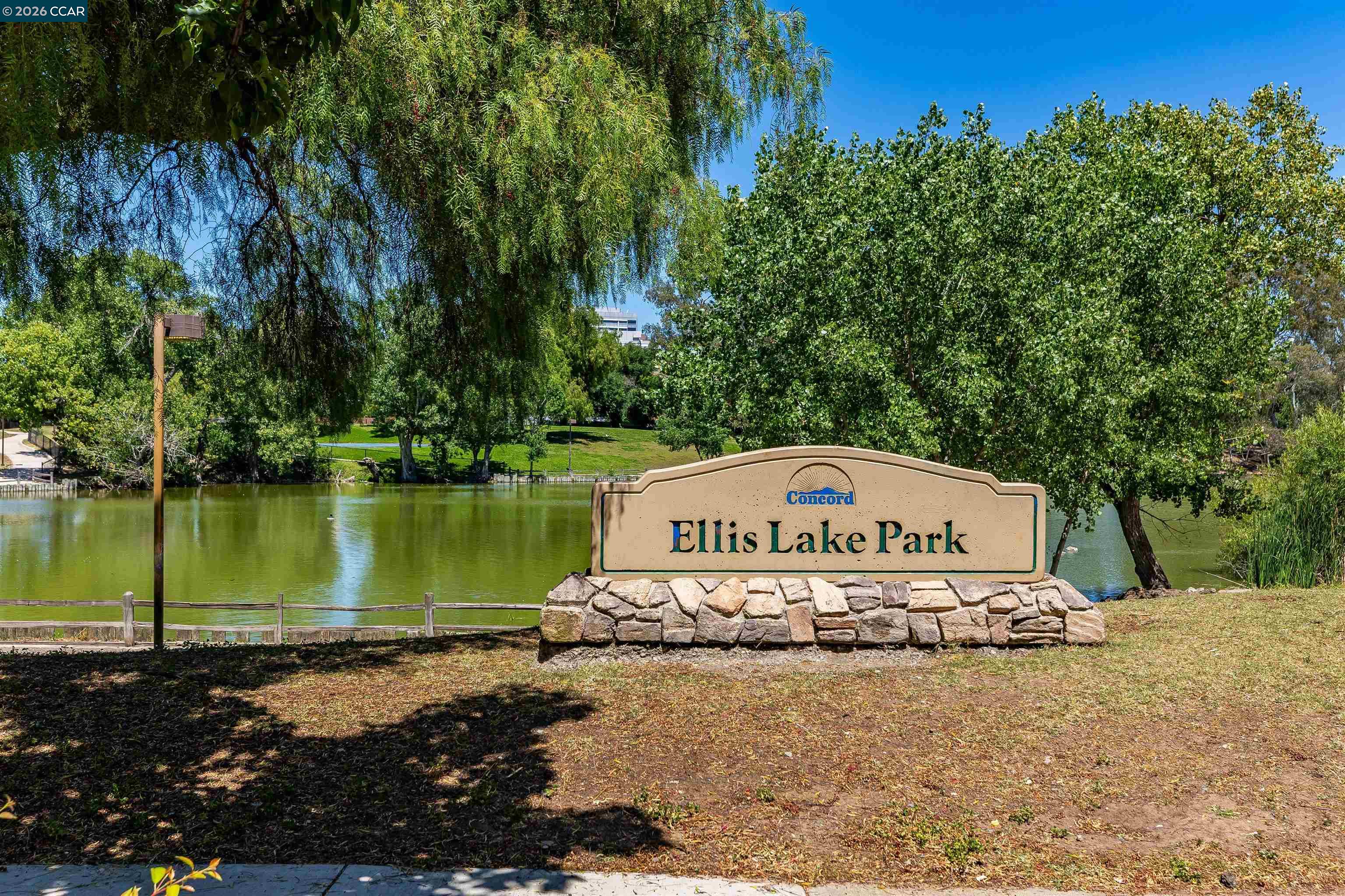 1731 Ellis St # 16