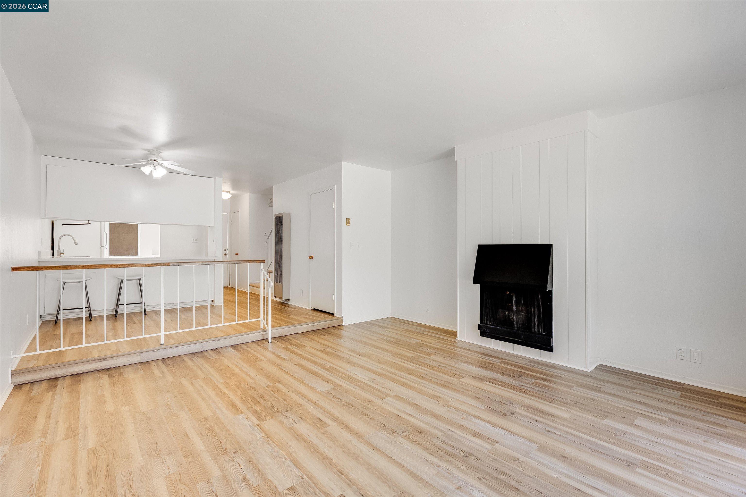 1731 Ellis St # 16