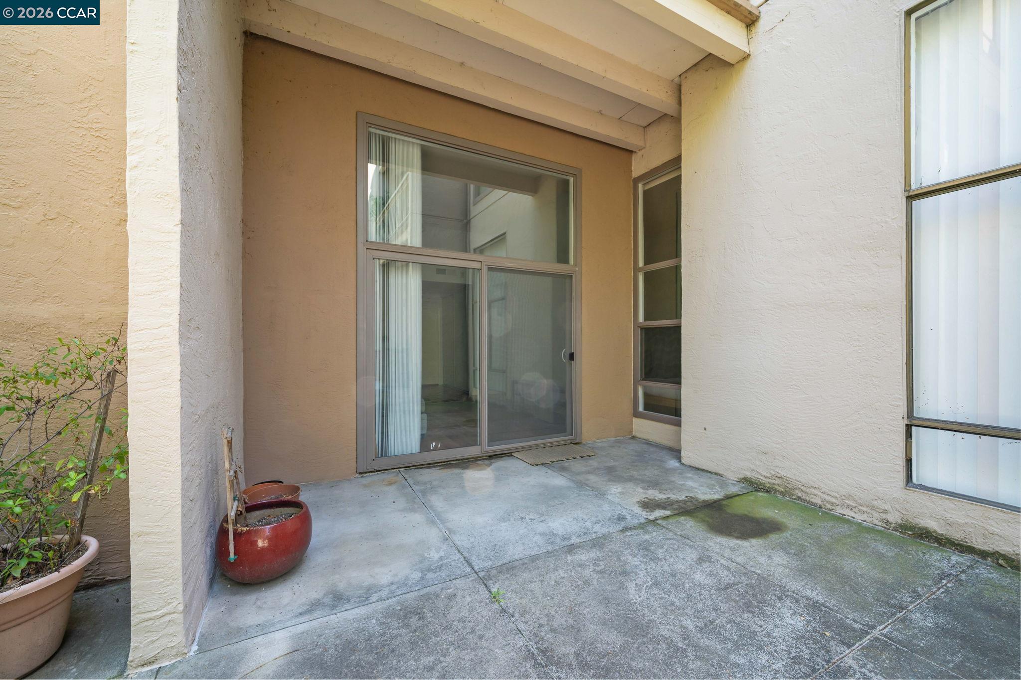 460 N Civic Dr # 301