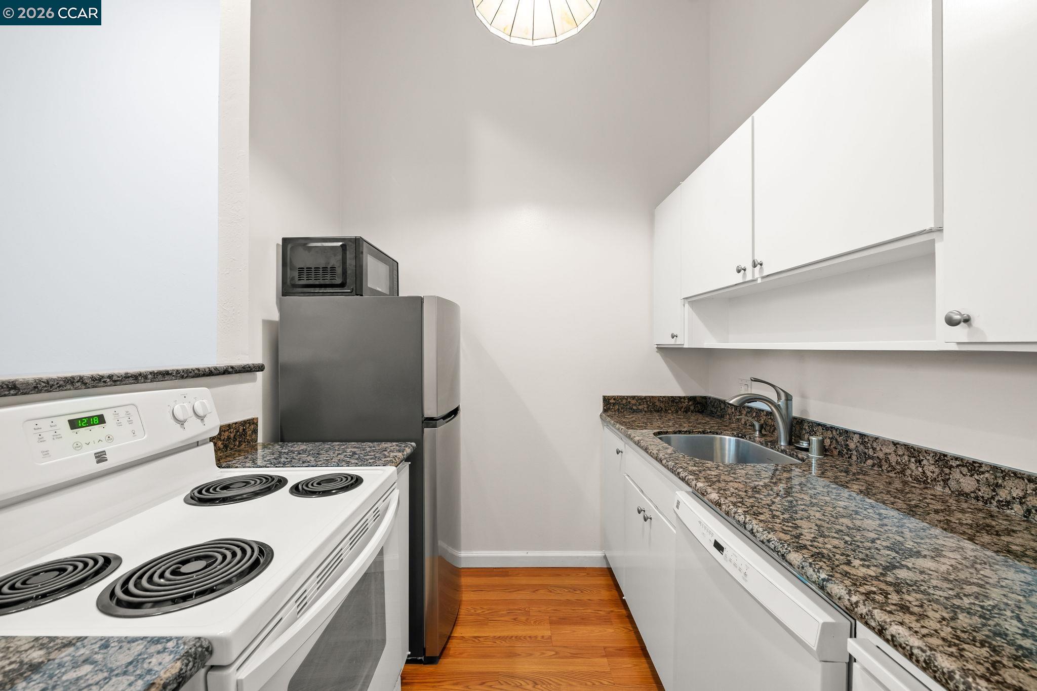 460 N Civic Dr # 301