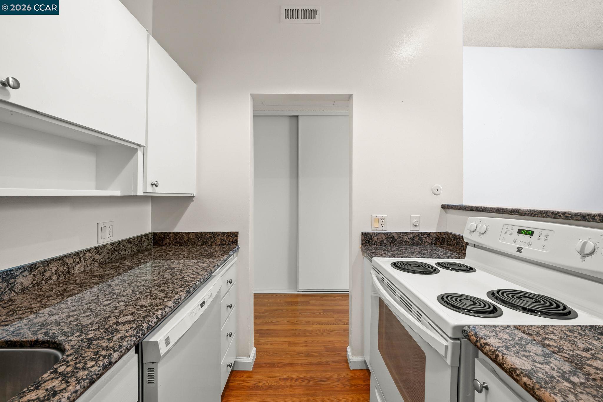460 N Civic Dr # 301
