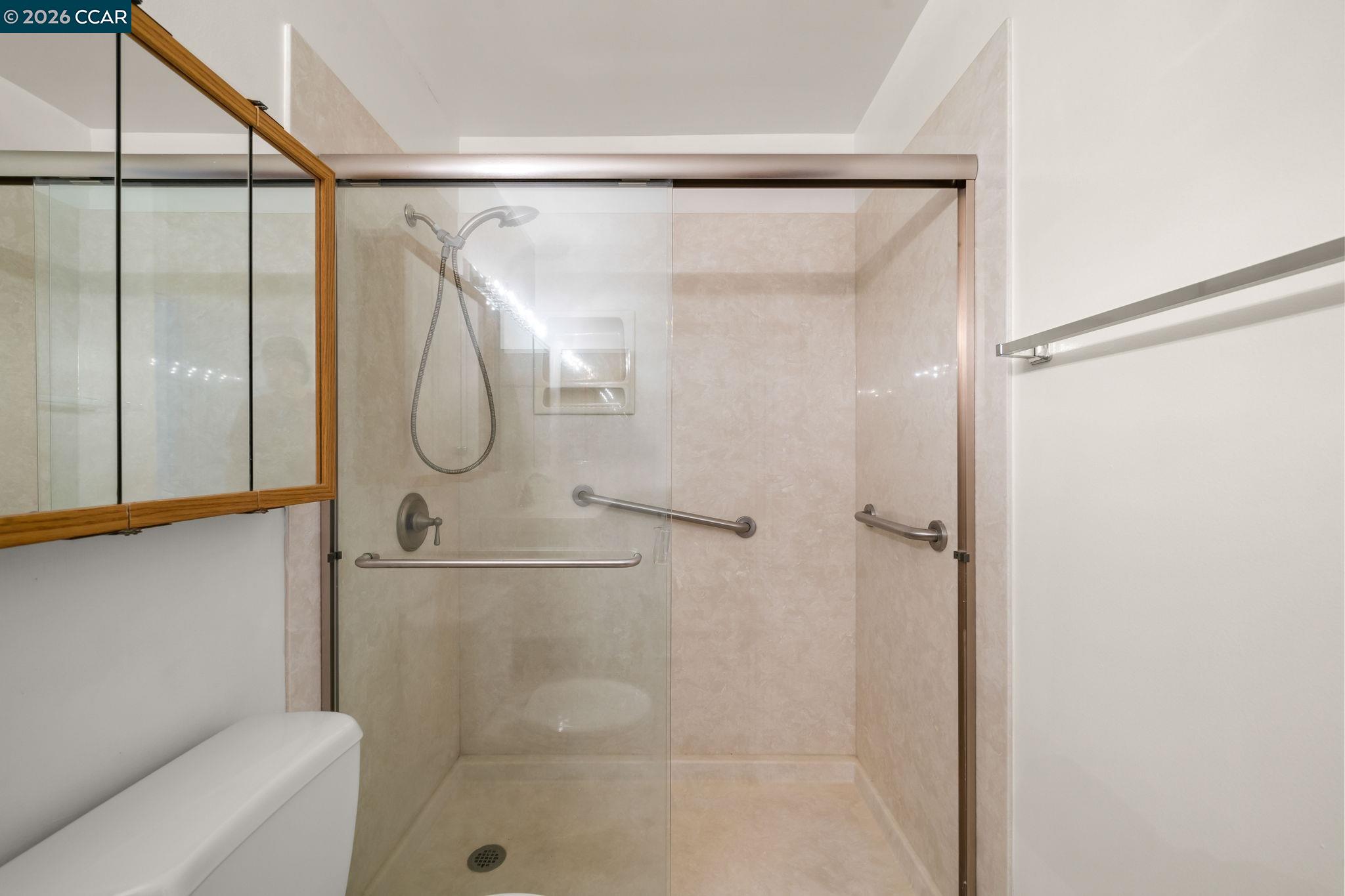 460 N Civic Dr # 301