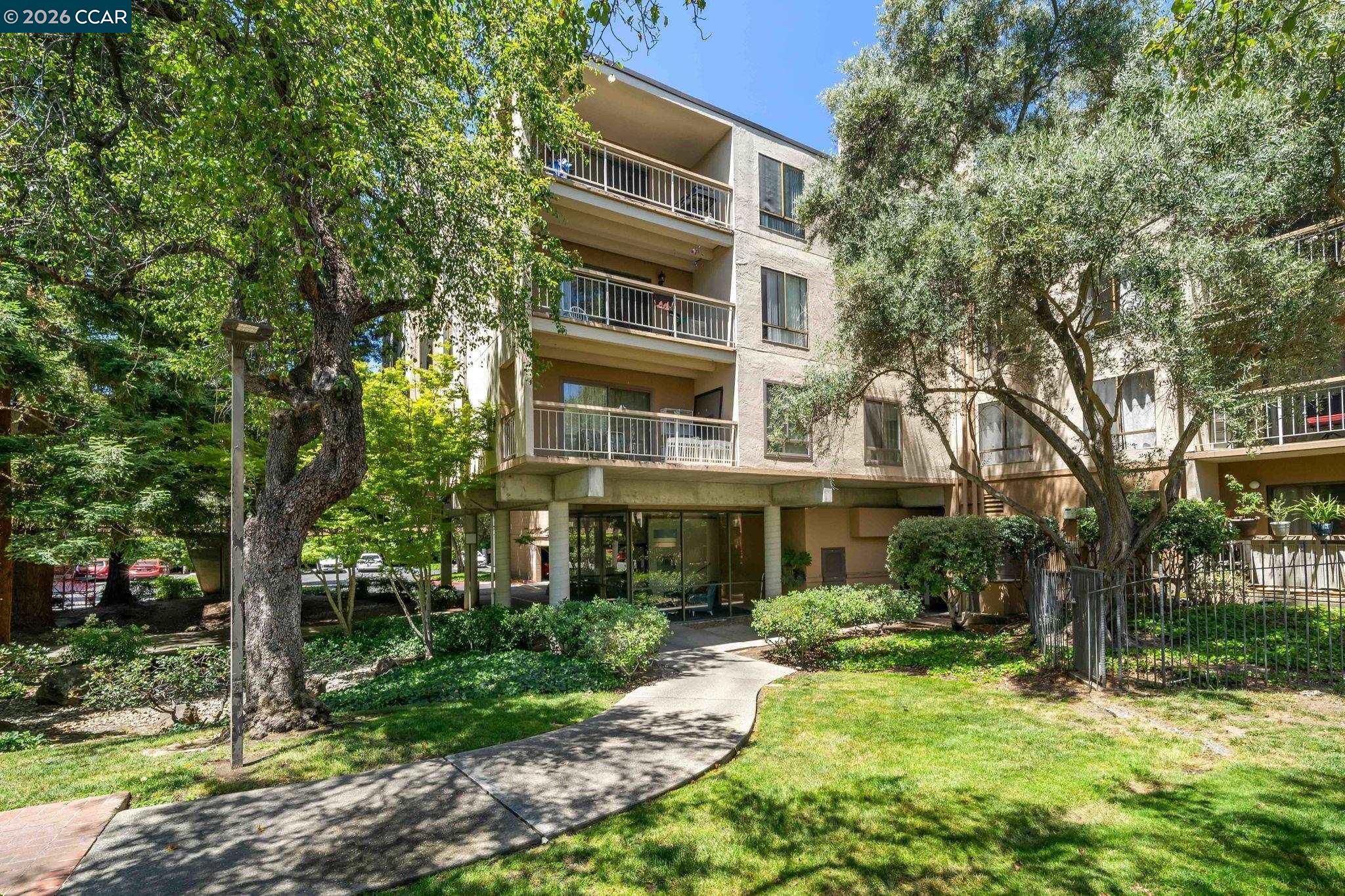 460 N Civic Dr # 301