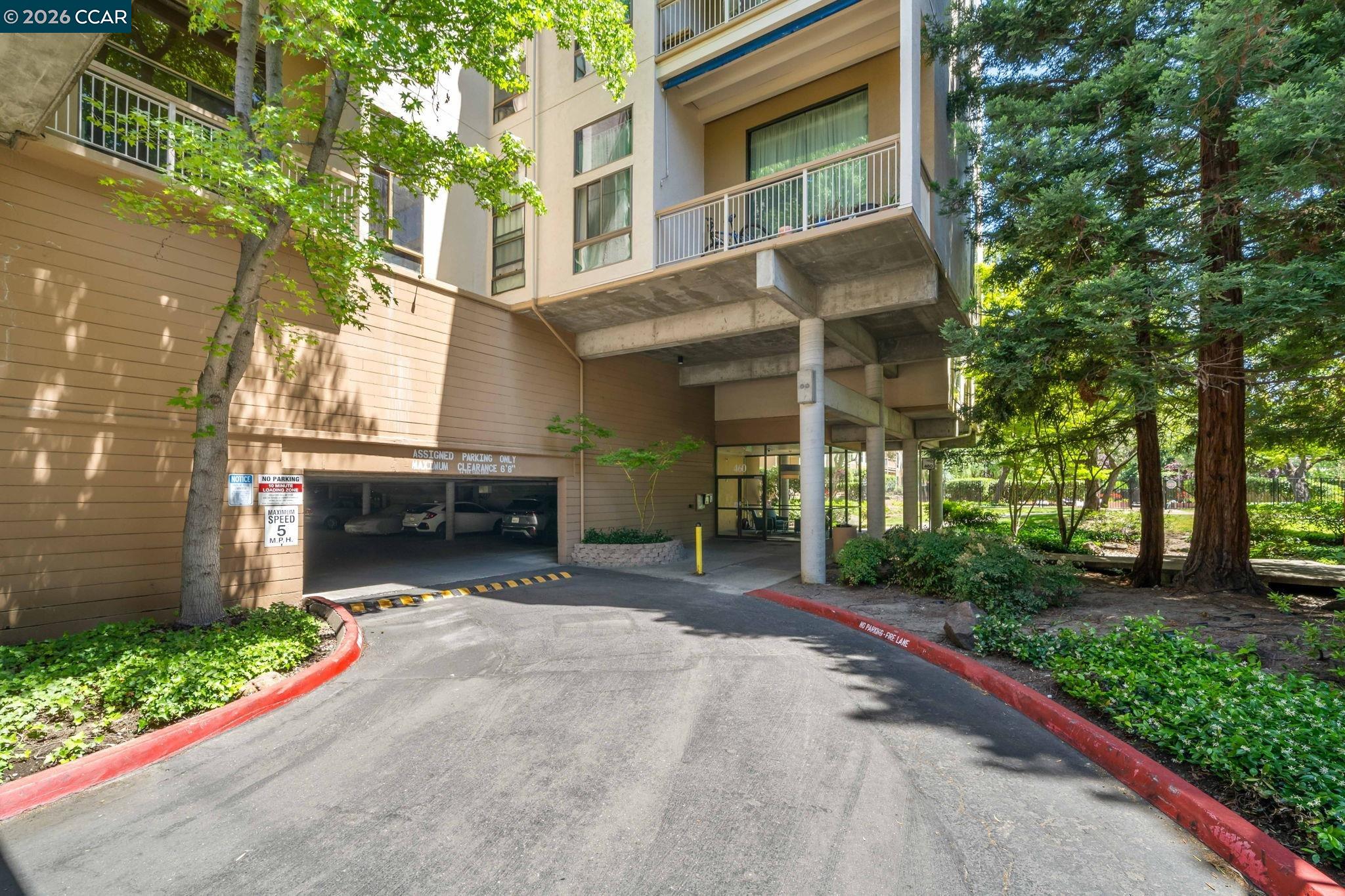 460 N Civic Dr # 301