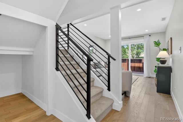 1111 Maxwell Avenue Unit: 212