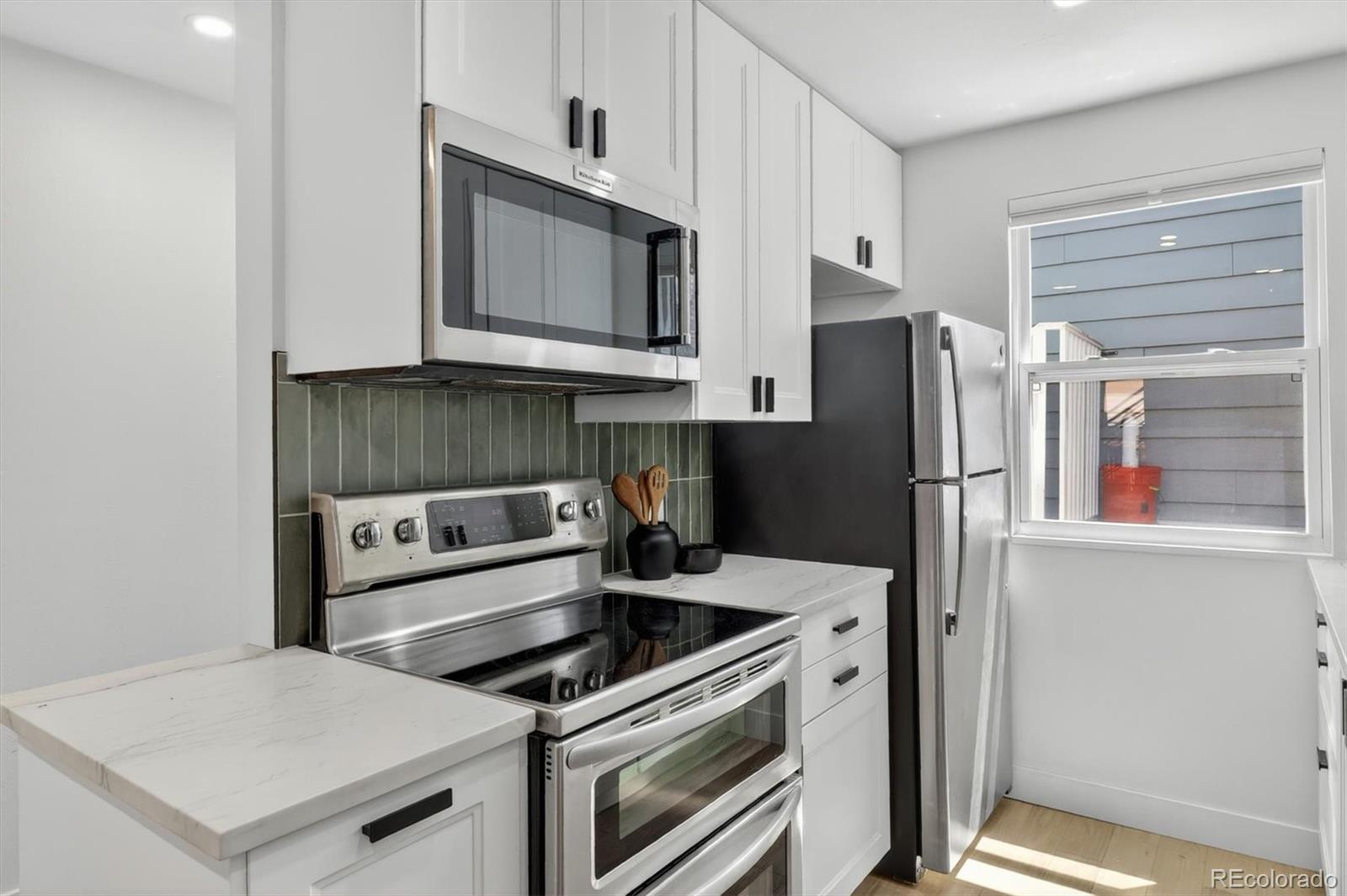 1111 Maxwell Avenue Unit: 212