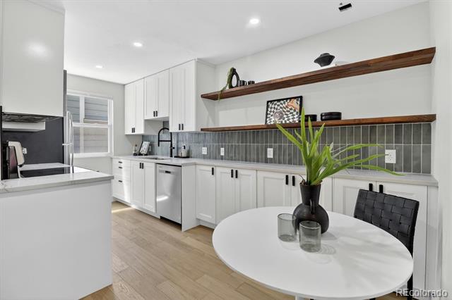 1111 Maxwell Avenue Unit: 212