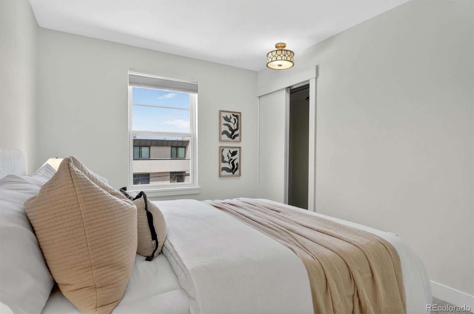 1111 Maxwell Avenue Unit: 212