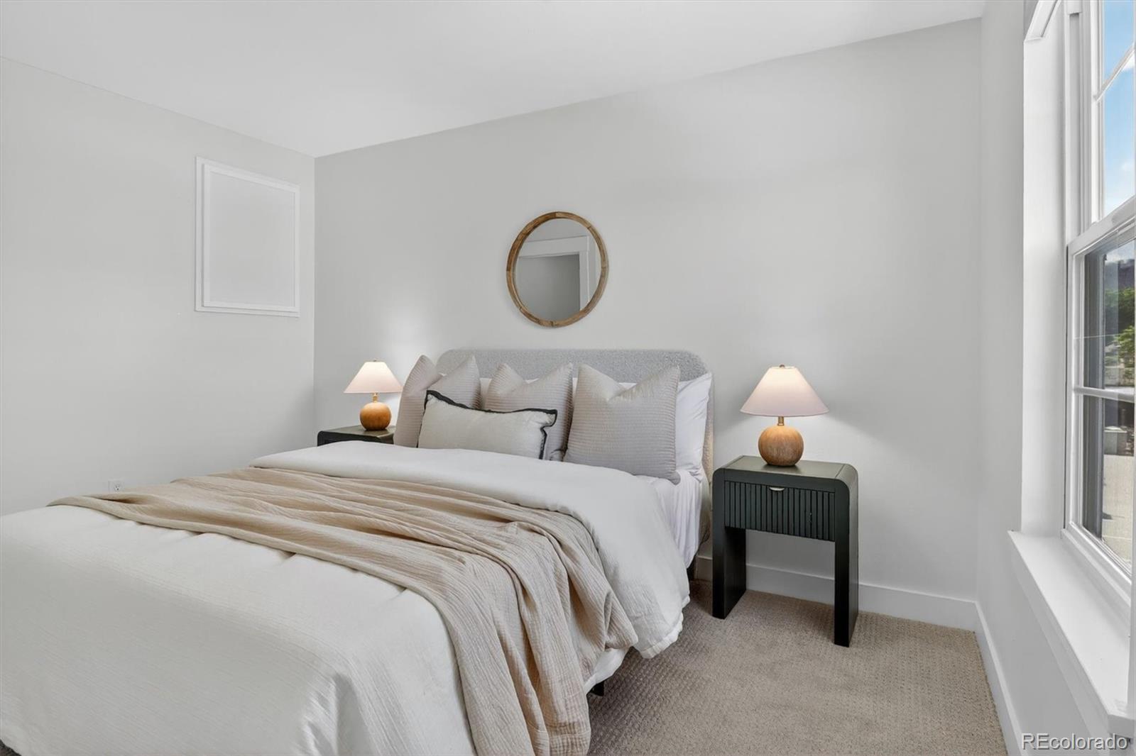 1111 Maxwell Avenue Unit: 212