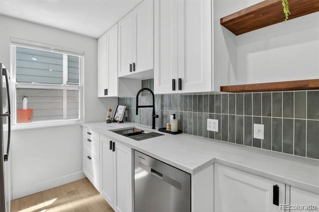 1111 Maxwell Avenue Unit: 212