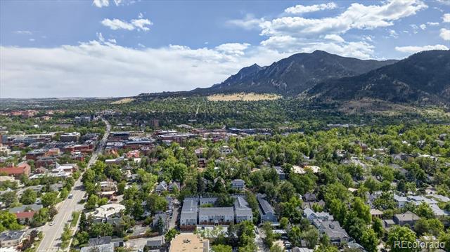 1111 Maxwell Avenue Unit: 212