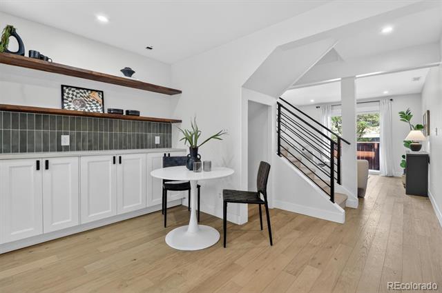 1111 Maxwell Avenue Unit: 212