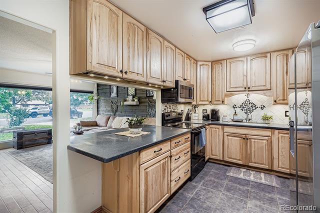 8630 Cherry Lane