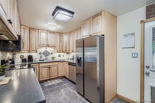 8630 Cherry Lane