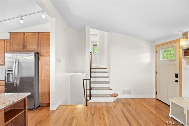 8525 W 64th Place