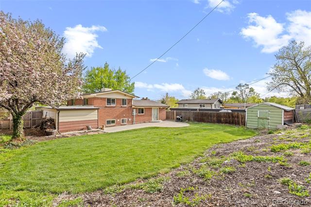 8525 W 64th Place