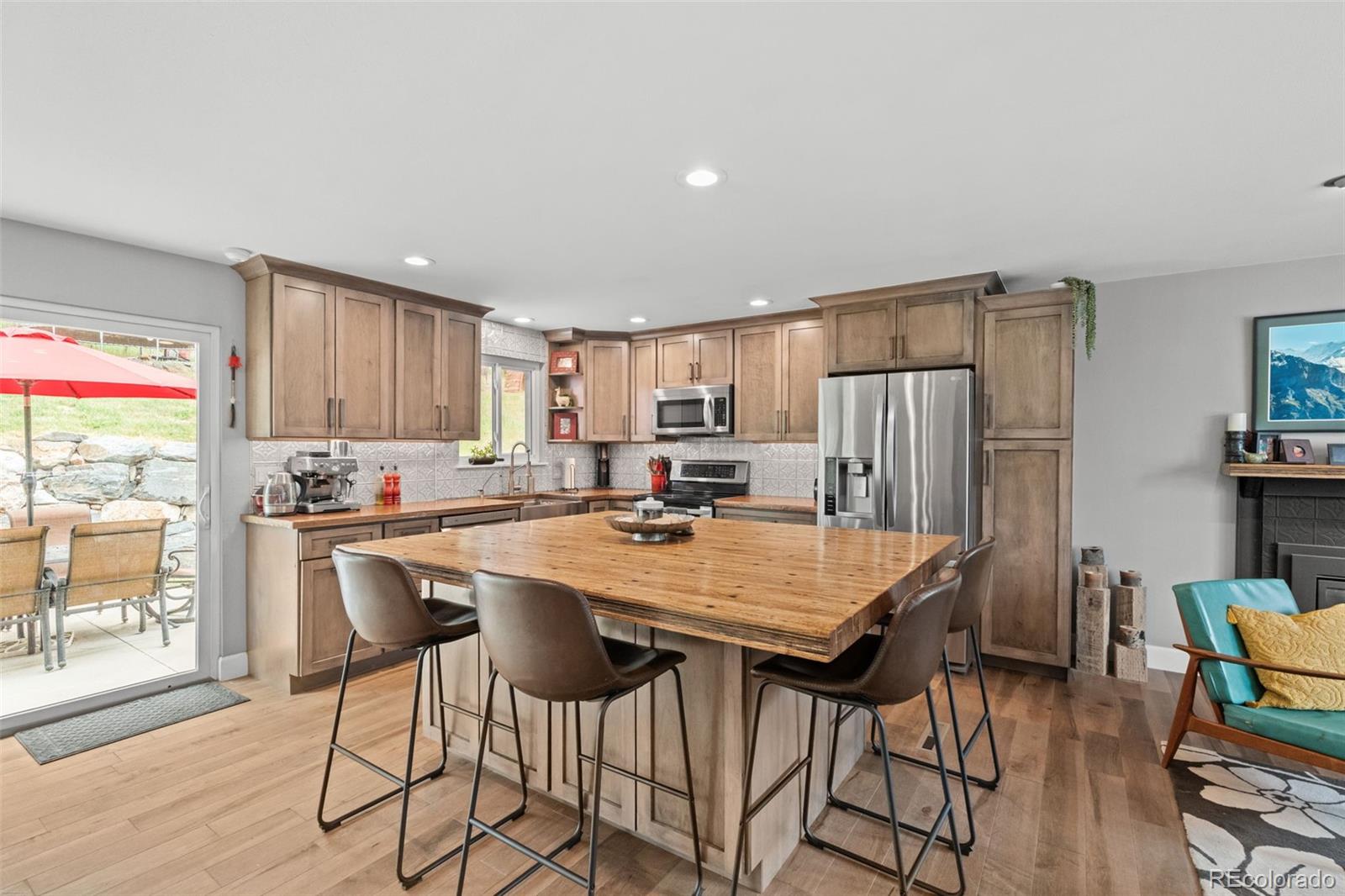 5553 Maggie Lane
