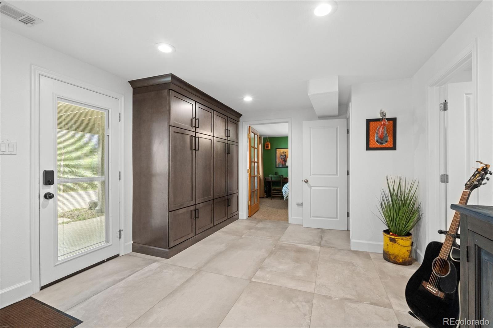 5553 Maggie Lane