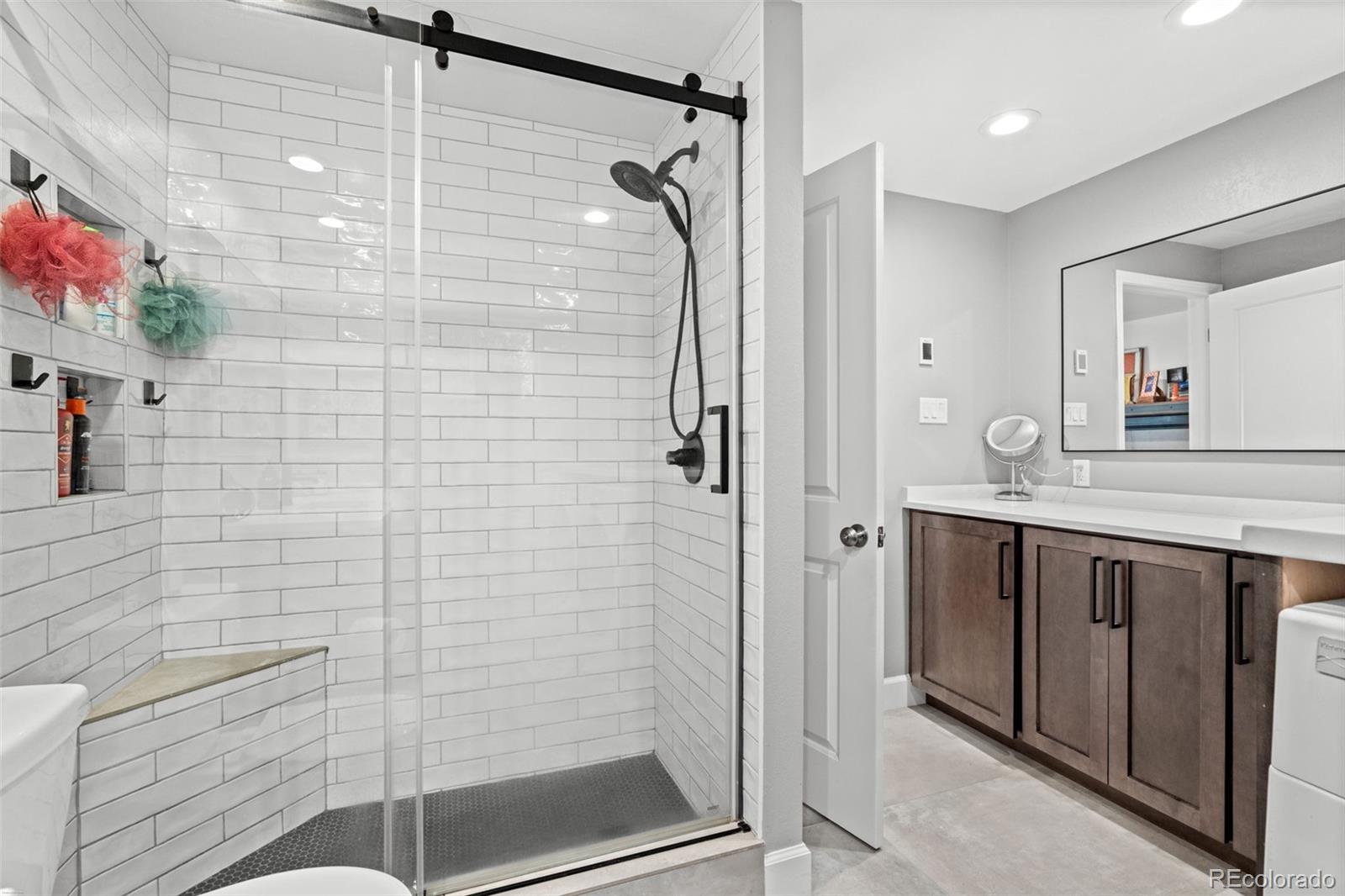 5553 Maggie Lane