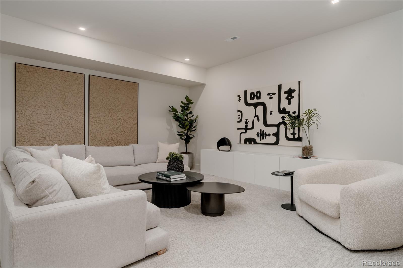 792 S Clayton Street