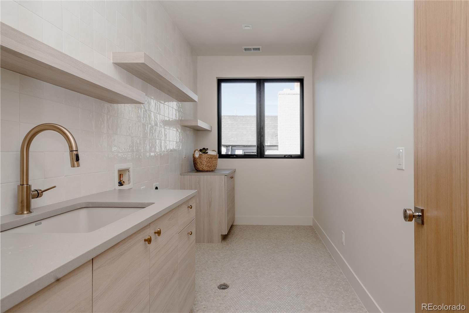 792 S Clayton Street