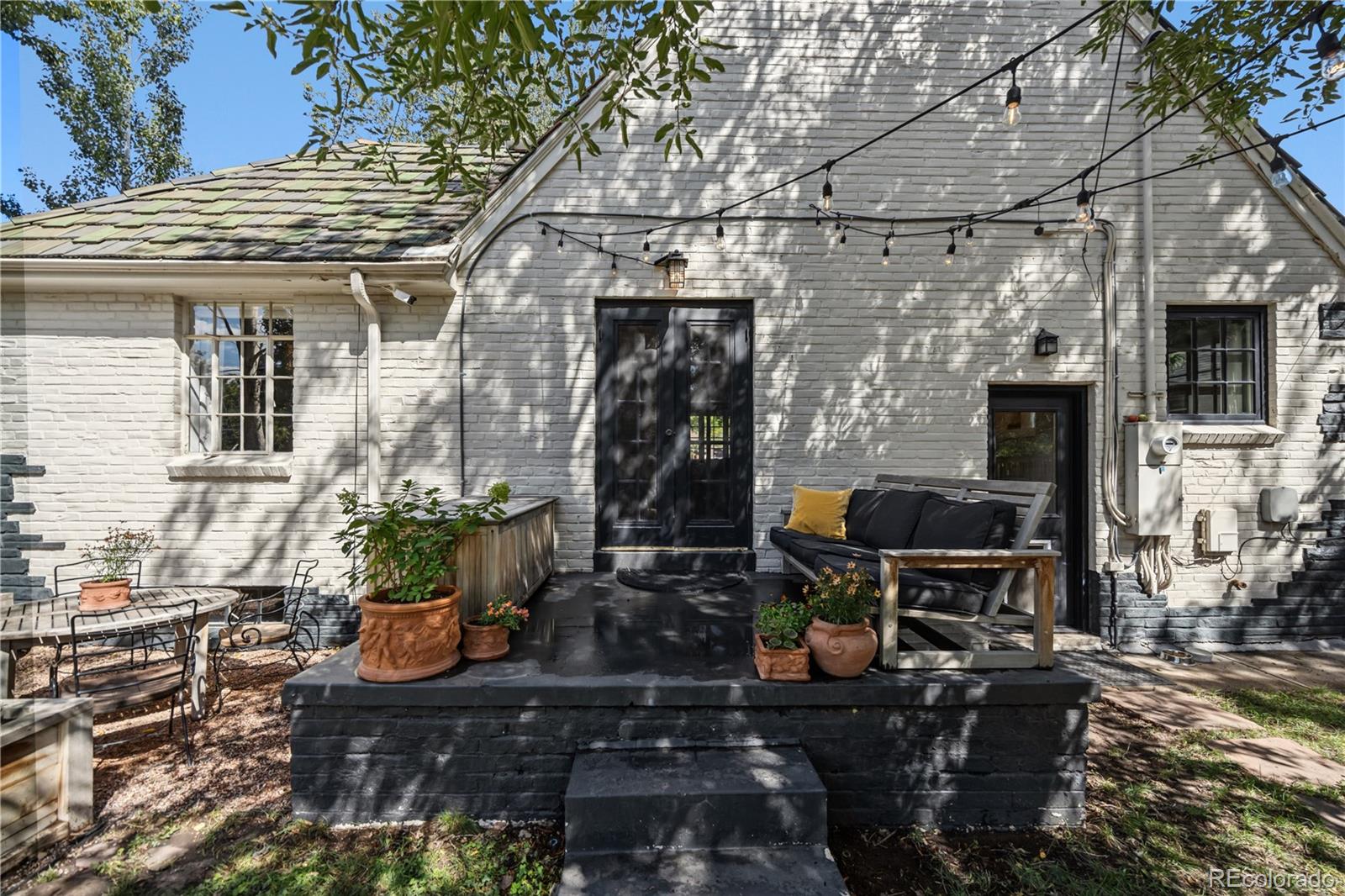 2375 Locust Street