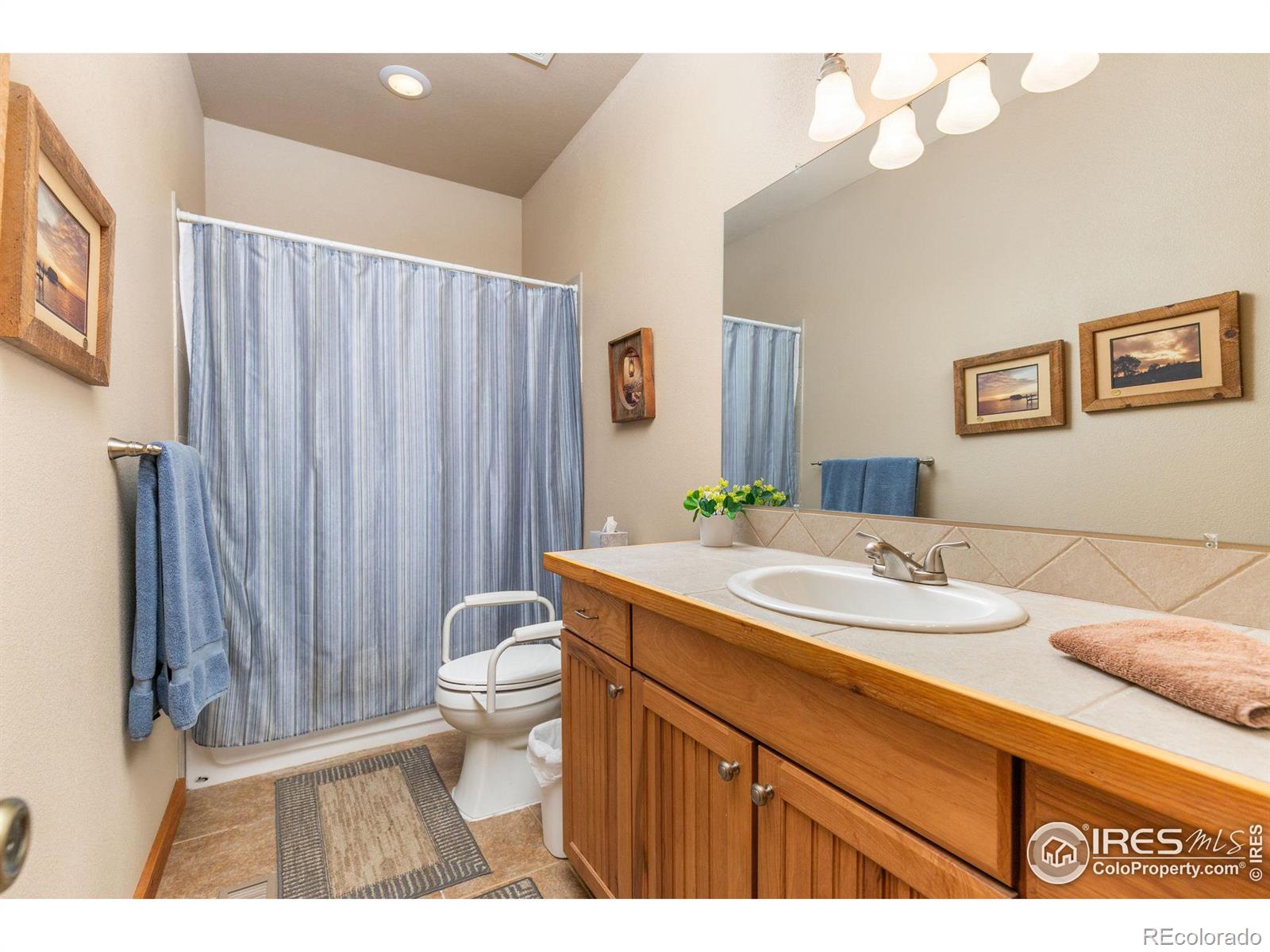 308 Pinon Circle