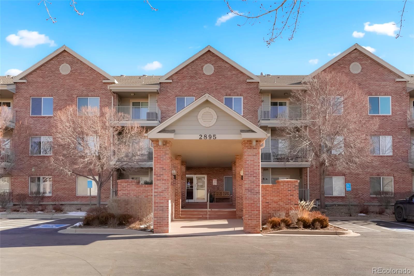 2895 W Riverwalk Circle Unit: 201