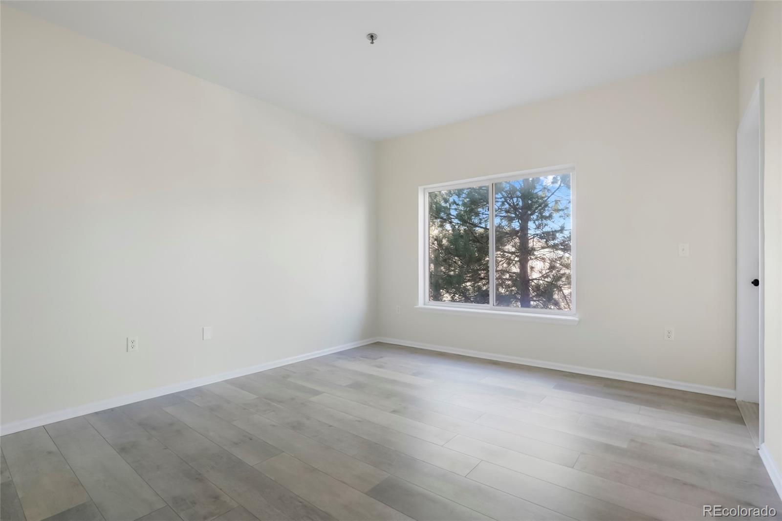 2895 W Riverwalk Circle Unit: 201