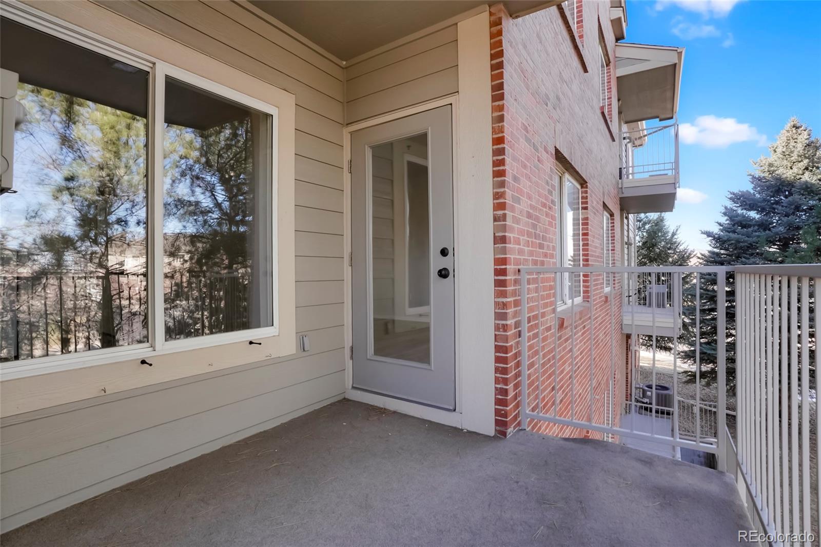 2895 W Riverwalk Circle Unit: 201