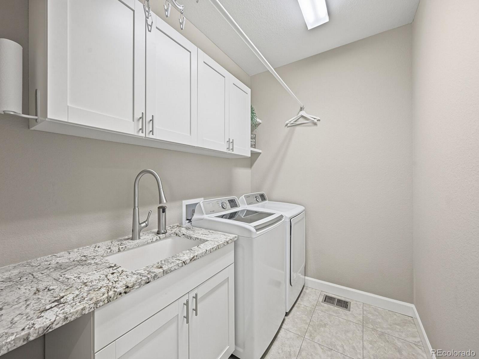 5741 Flat Rock Court