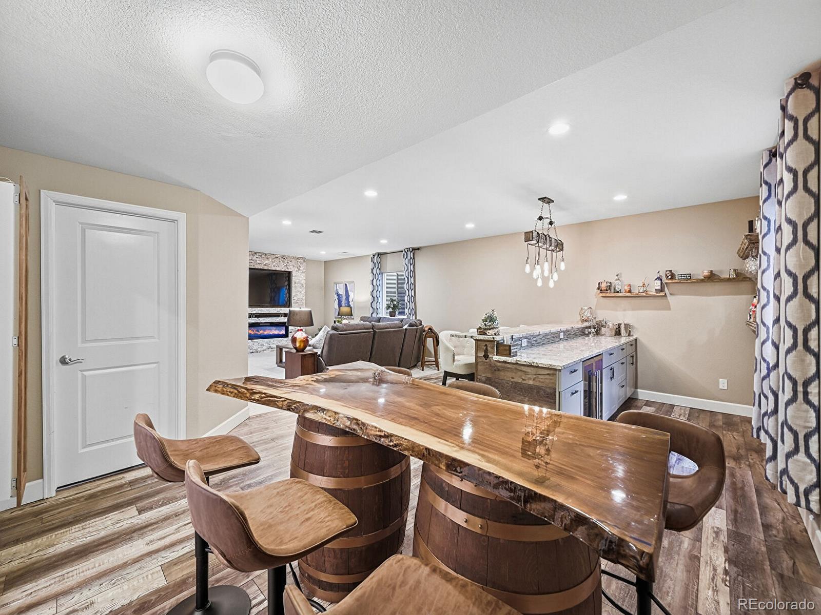 5741 Flat Rock Court