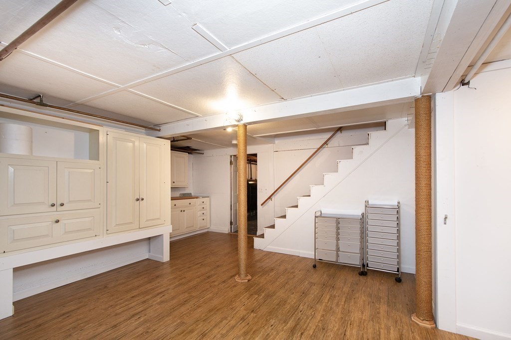 19 Hoover Rd
