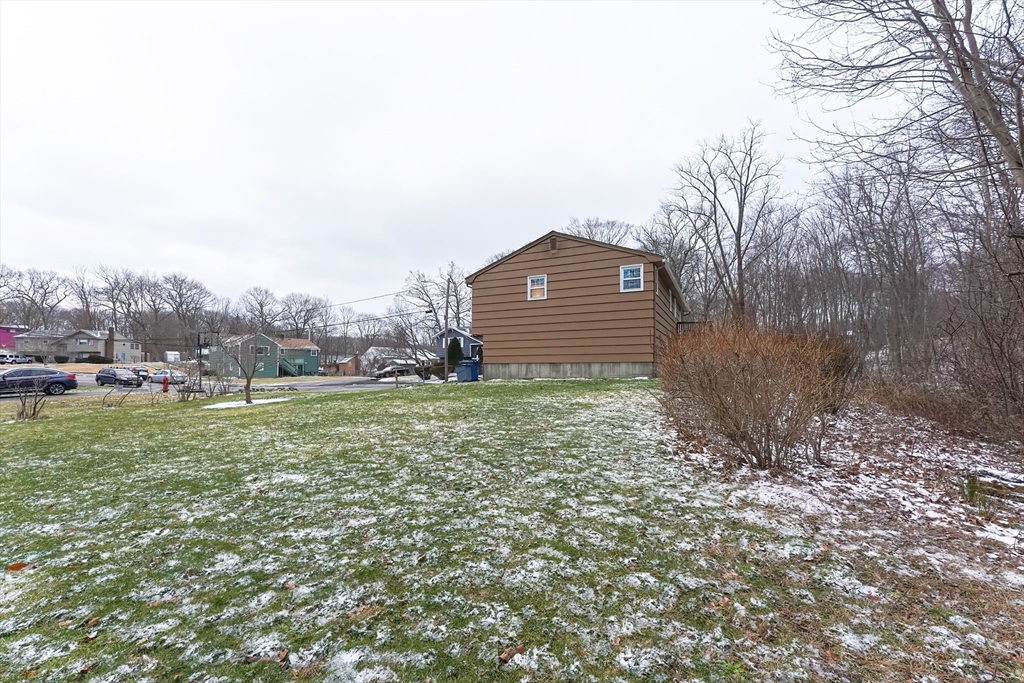 12 Gallagher Dr