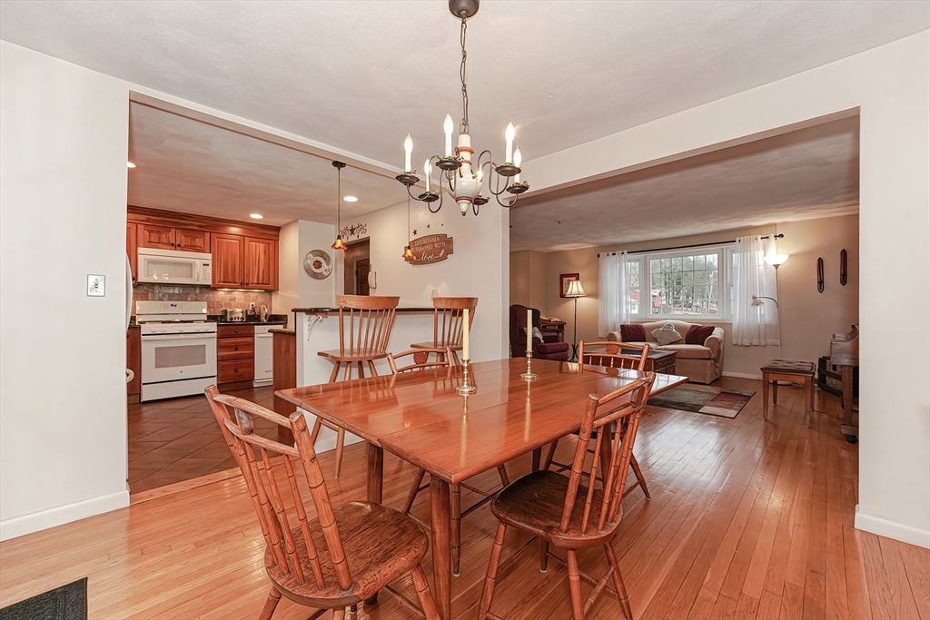12 Gallagher Dr