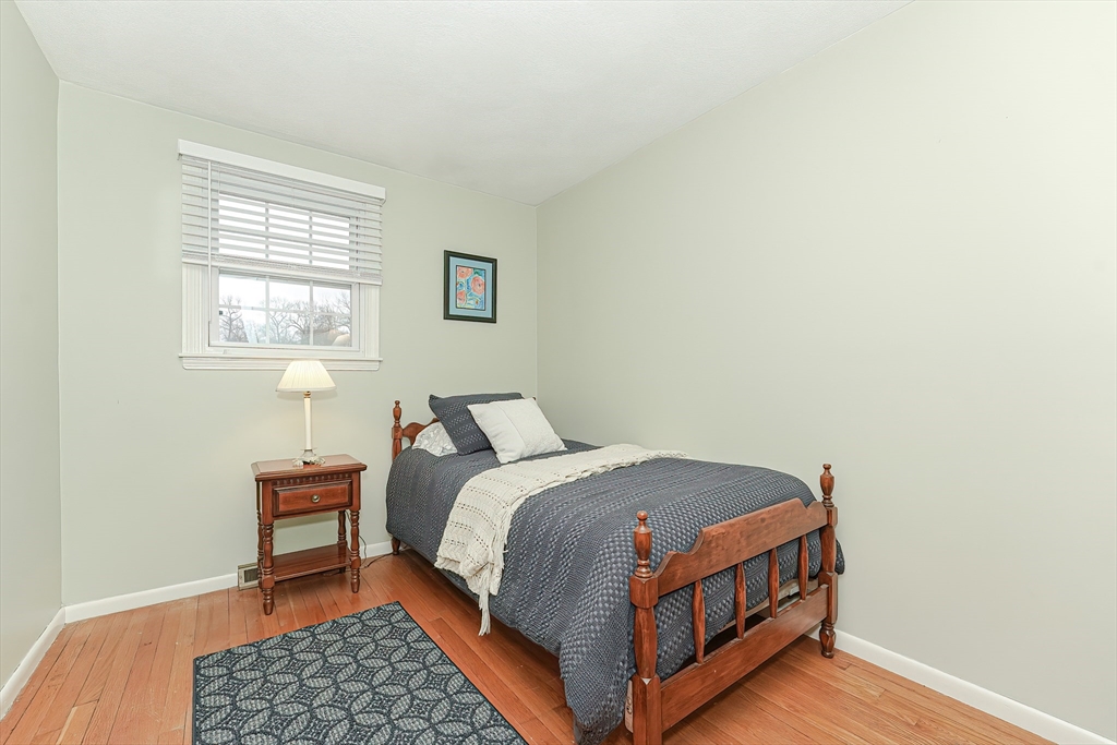 12 Gallagher Dr