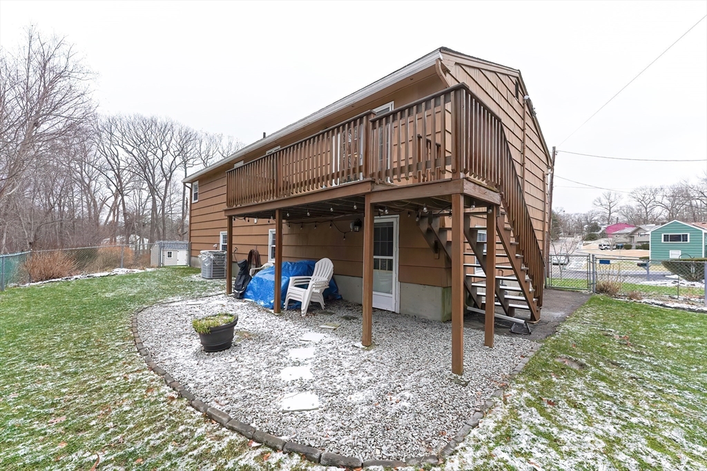 12 Gallagher Dr