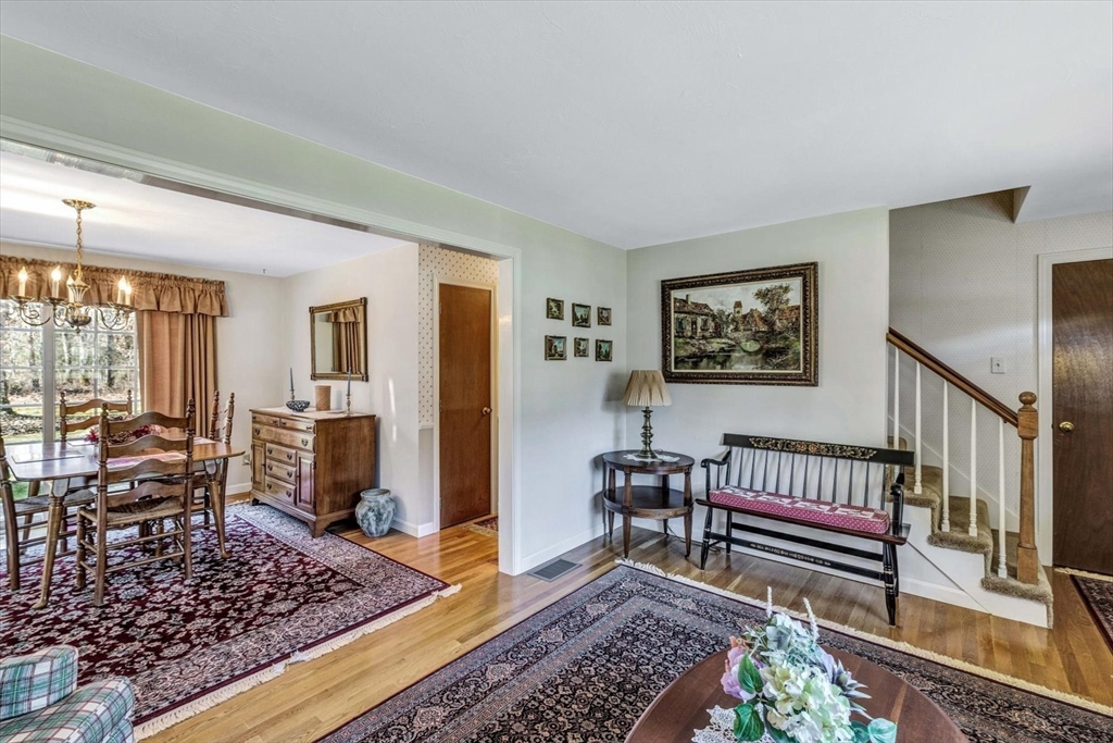 77 Saint Antons Way