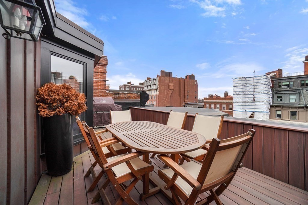 273 Beacon St # 3