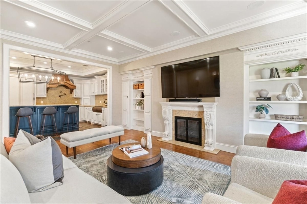 273 Beacon St # 3