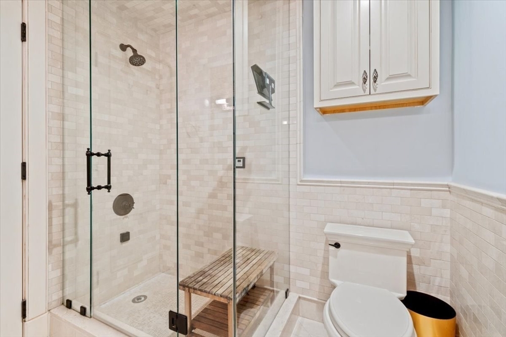 273 Beacon St # 3
