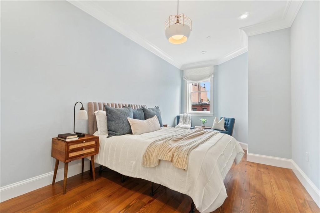 273 Beacon St # 3