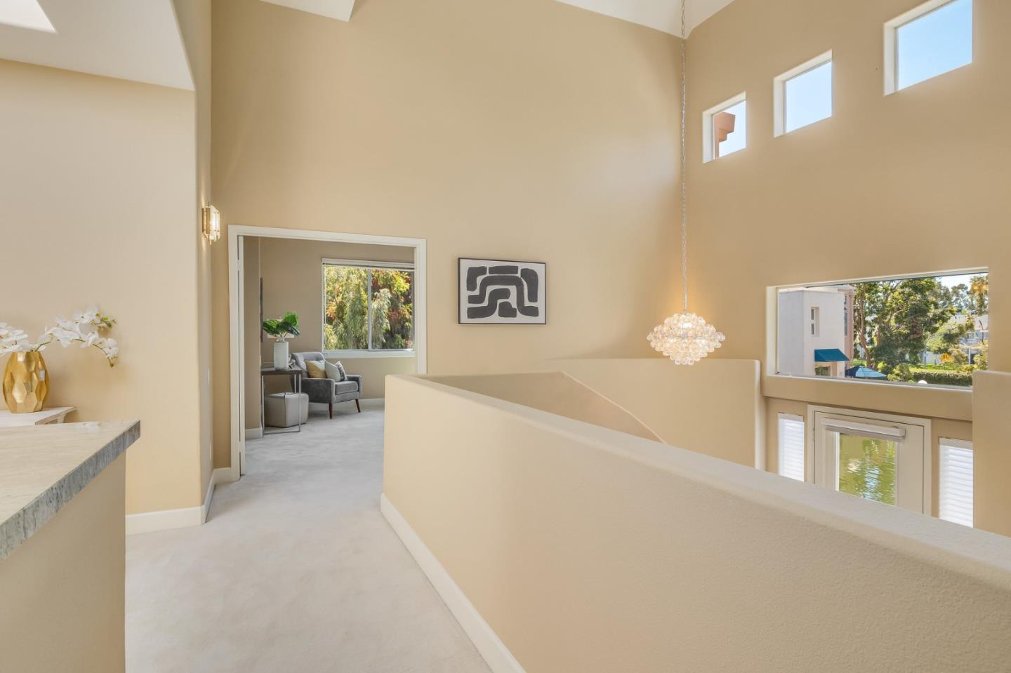 840 Lakeshore DR
