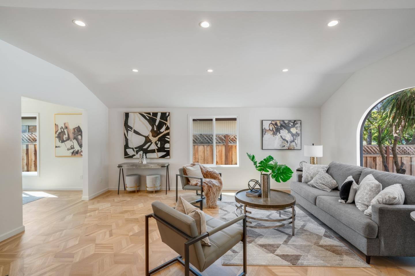 1024 5th AVE