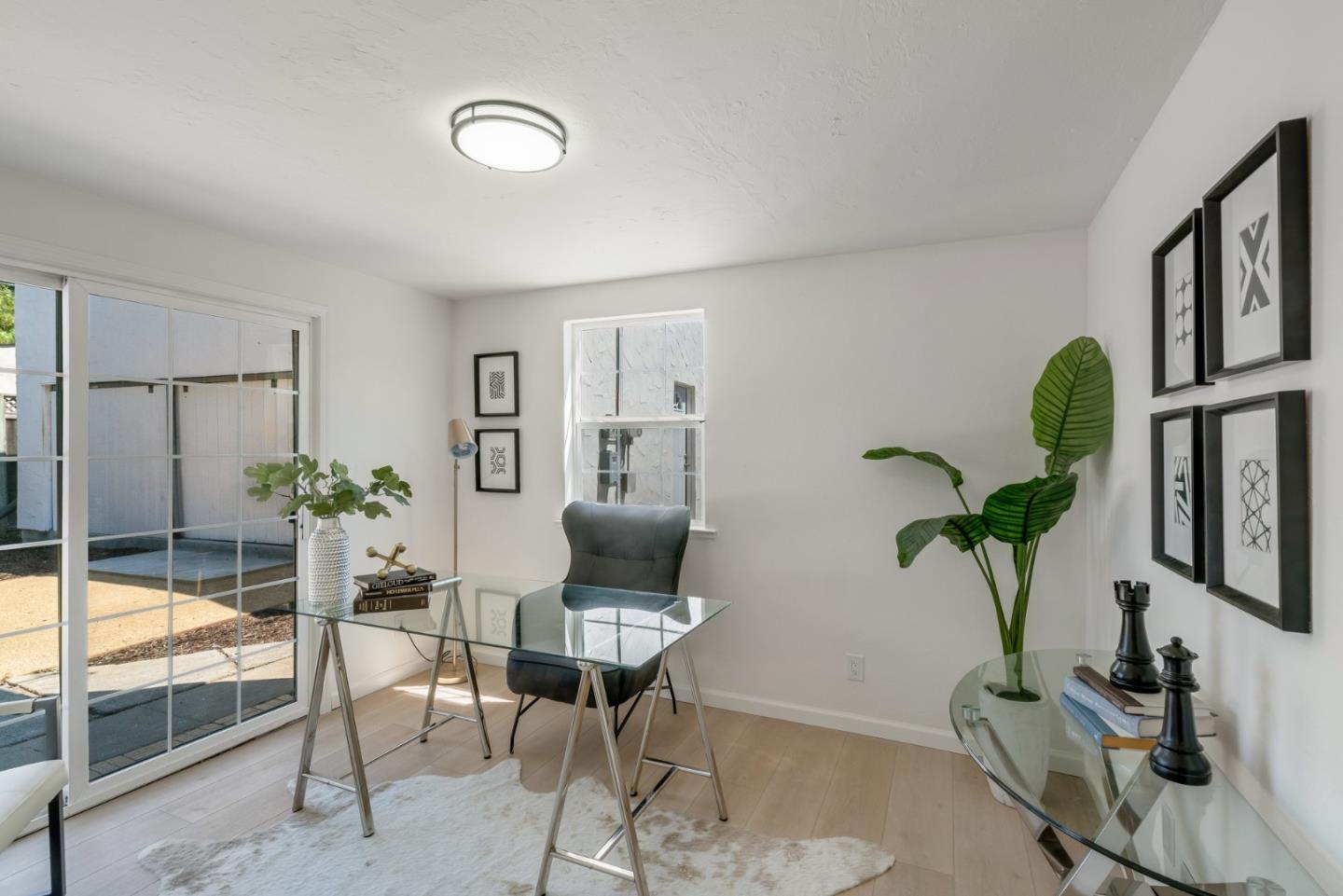 1024 5th AVE