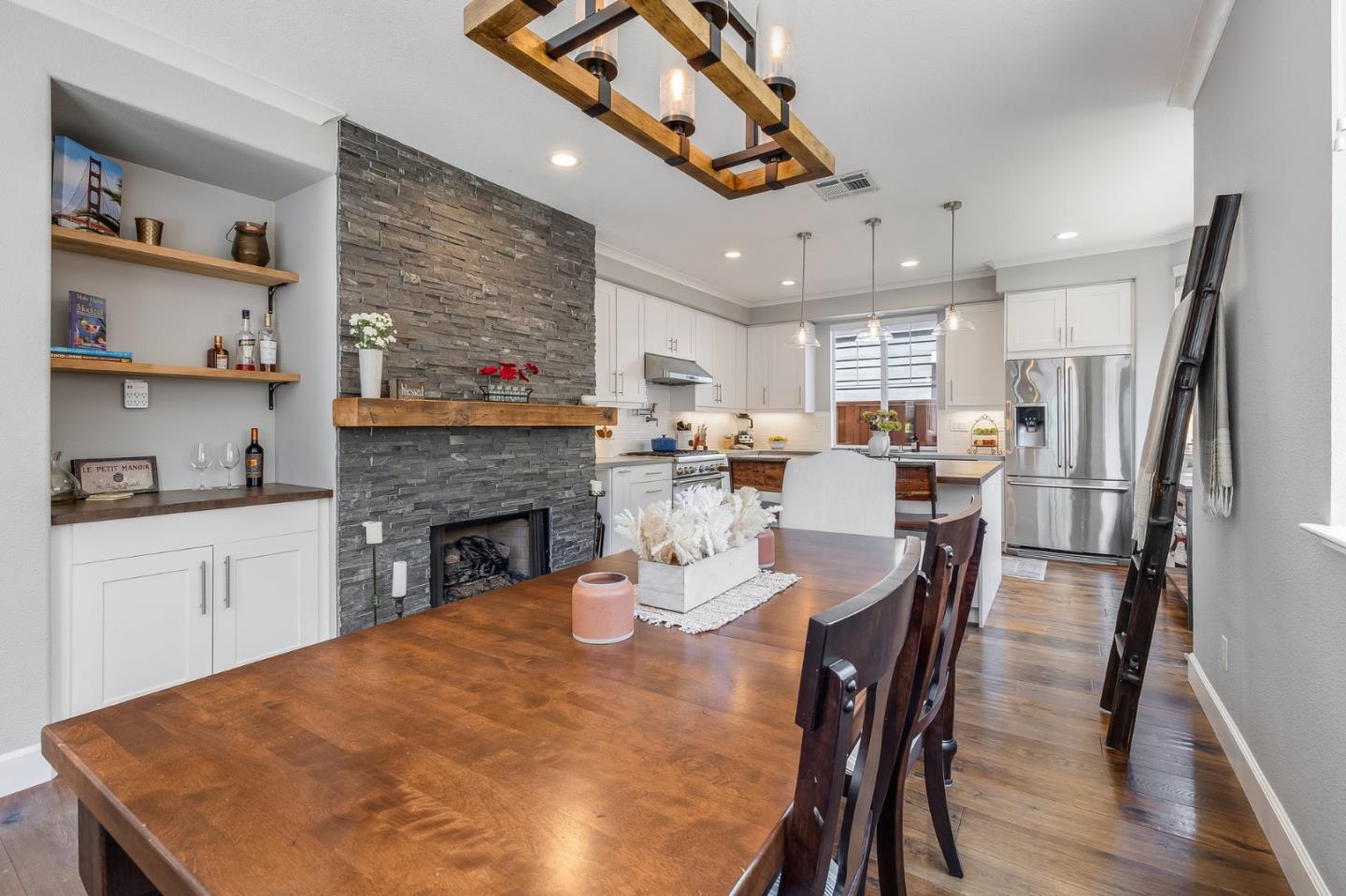 410 Krystallos Lane